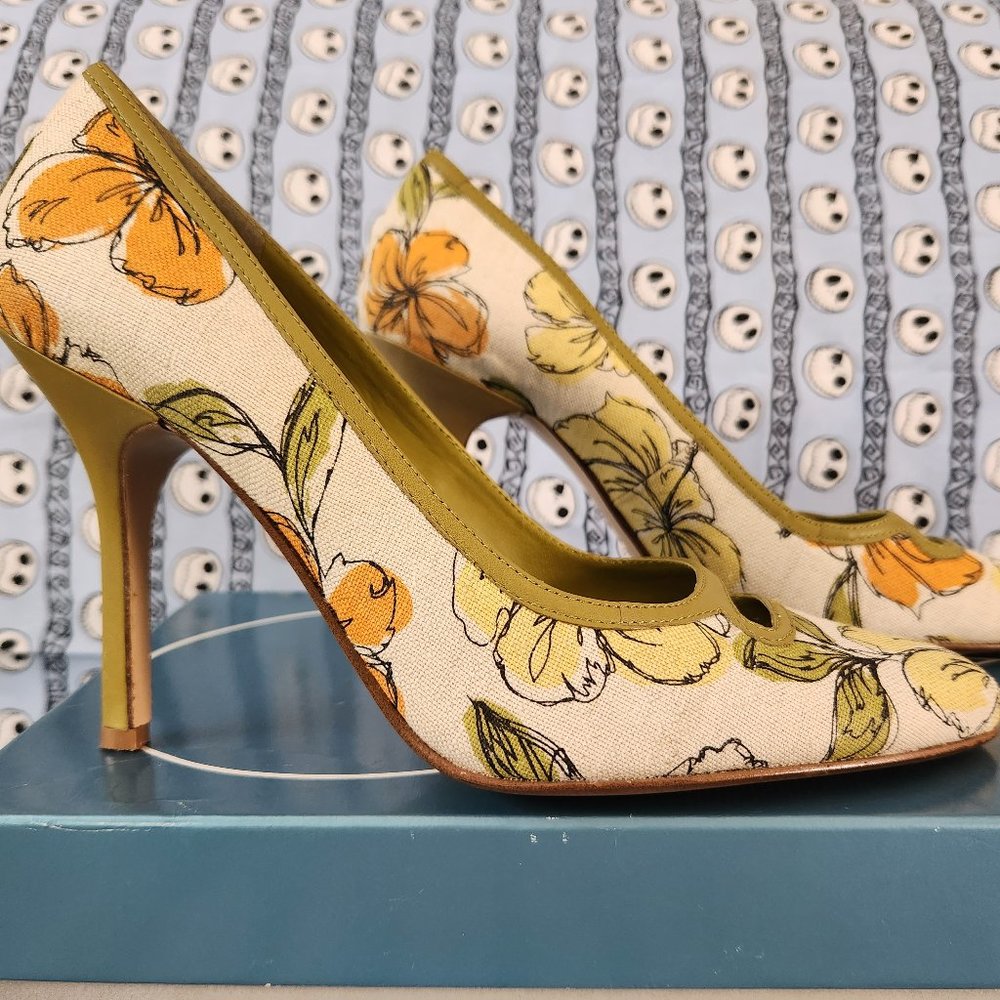 Nine West Floral Canvas Pumps
